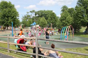 Photo of the Millennium Park splash pad.