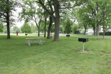 Photo of picnic area at Patriots Park.